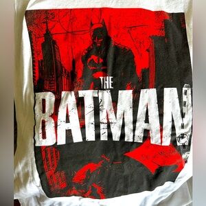 NWT Men’s Batman Shirt Medium